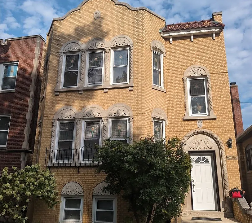 5455 N Christiana Ave