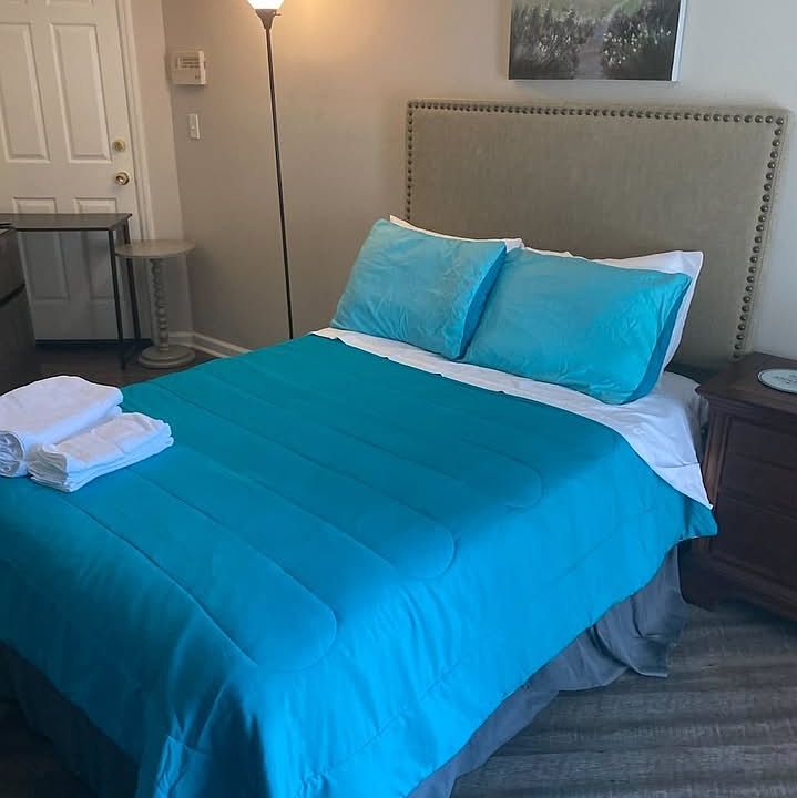 2nd image of 18809 Nautical Dr APT 106