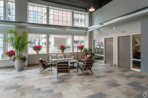 R7 Lofts Photo 1