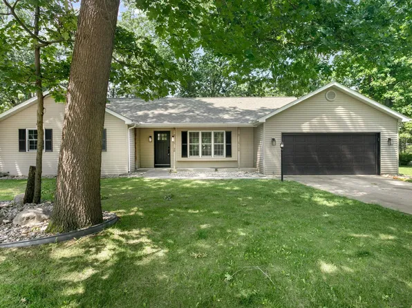 10310 Lindwood Ct, Osceola, IN 46561