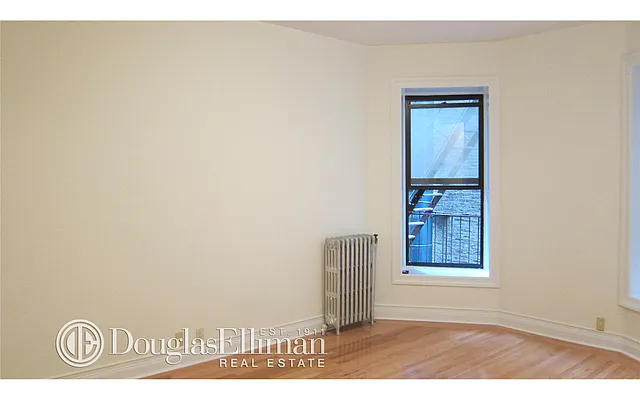 Rented by Douglas Elliman | media 28