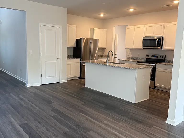 2022 Creekview Landing Blvd SW — Photo 5