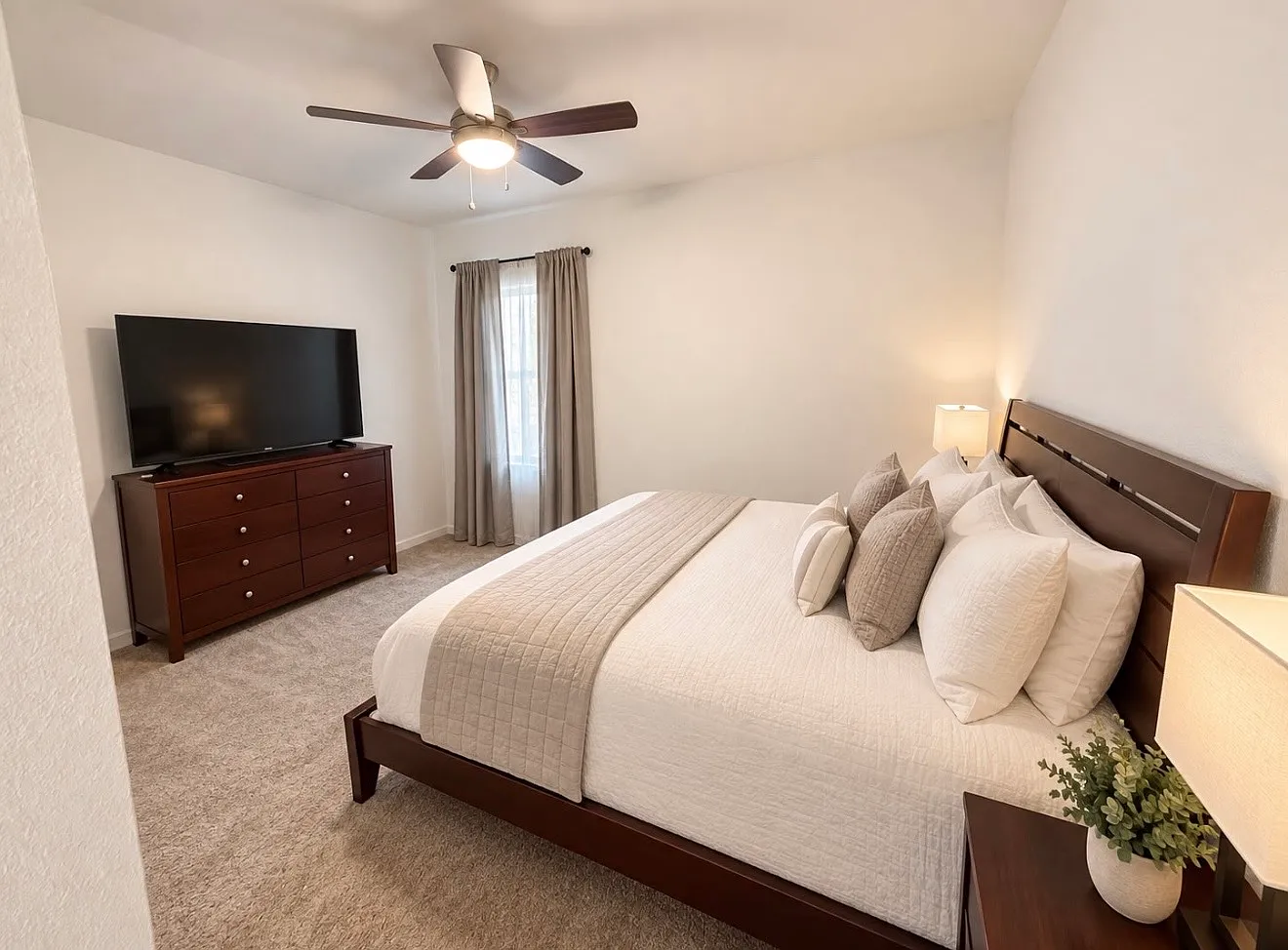 1 bed, 800 sqft, $1,700 — Photo 4