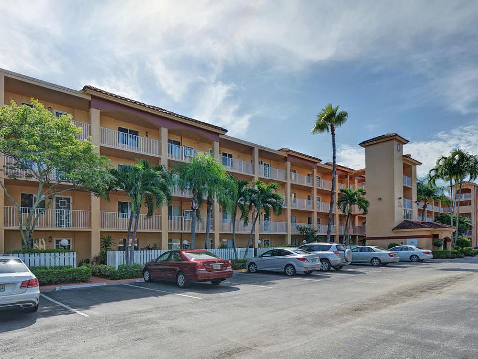 1st image of 14096 Huntington Pointe Dr APT 304