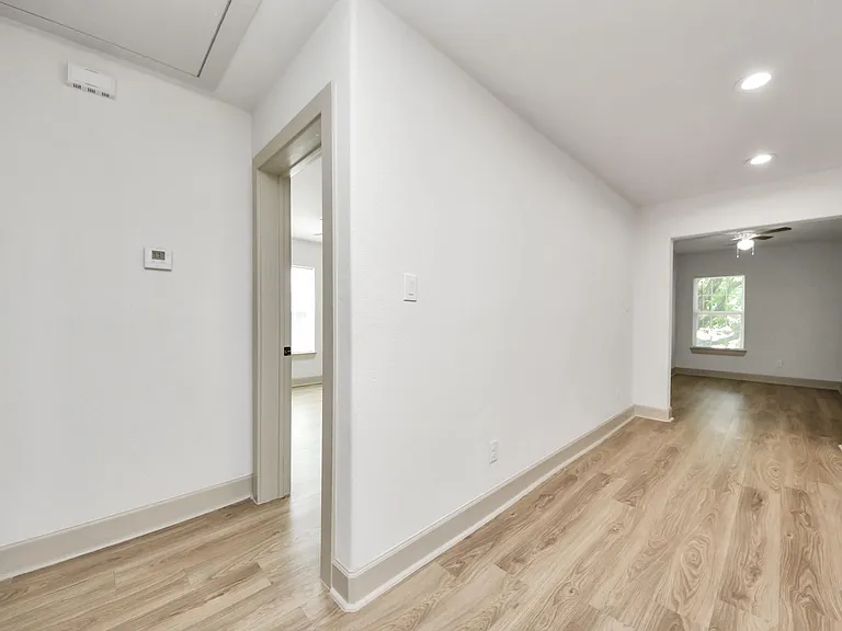 2919 Rosedale St #B — Photo 31