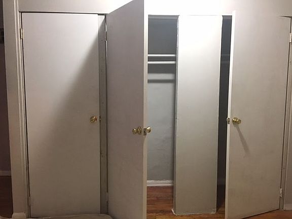 5th image of 75 Hawthorne St APT 3B