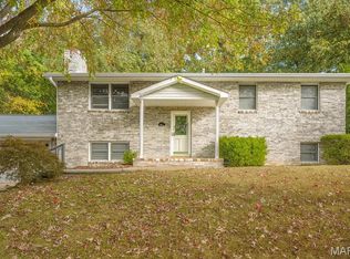 116 Valleywood Ct, Bethalto, IL 62010