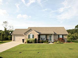 106 Elise Cir, Tullahoma, TN 37388