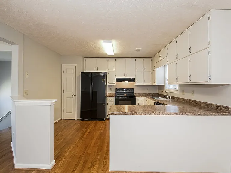 262 Northwind Dr — Photo 7