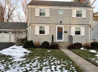 24 Center St, Wethersfield, CT 06109