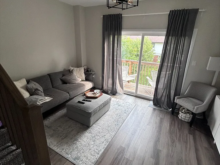 270 Melvin Ave #20 — Photo 7