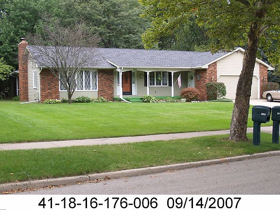 2nd image of 3015 Rosebury Ave SE