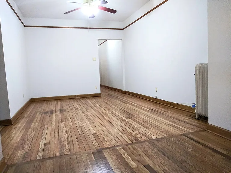 705 W Cornelia Ave #3 — Photo 9