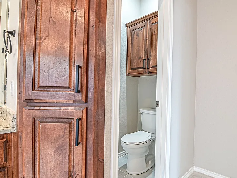 5508 La Jolla Cv — Photo 13