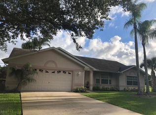 948 Hunan St NE, Palm Bay, FL 32907