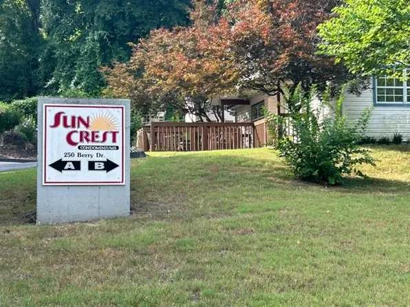 250 Berry Drive #6 BLDG B, Branson, MO 65616