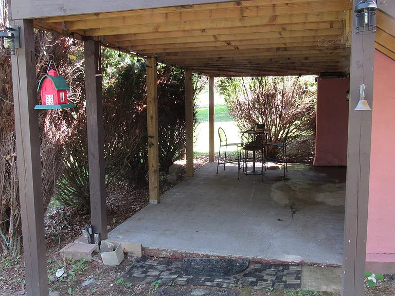 340 Goheen St — Photo 35