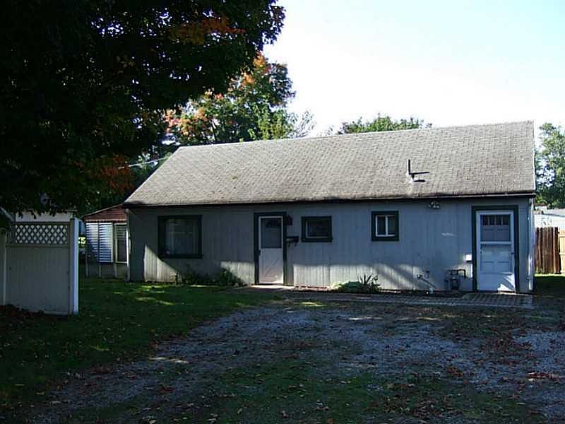 1st image of 934 Clifton Dr