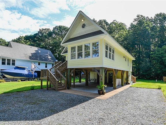 4th image of 100 Little Cove Way