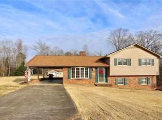 136 Blue Ridge Rd, State Road, NC 28676