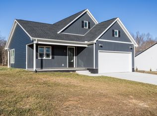 2060 Gath Lucky Rd, McMinnville, TN 37110