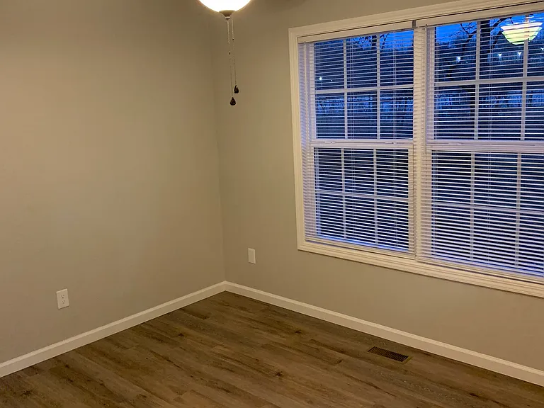 41 Hickory Hill Ln — Photo 4