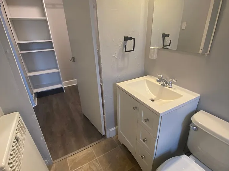 Renovated Studios, 1, & 2 bed apartments! — Photo 26