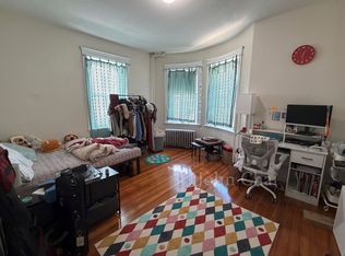 1377 Commonwealth Ave APT 7, Allston, MA 02134
