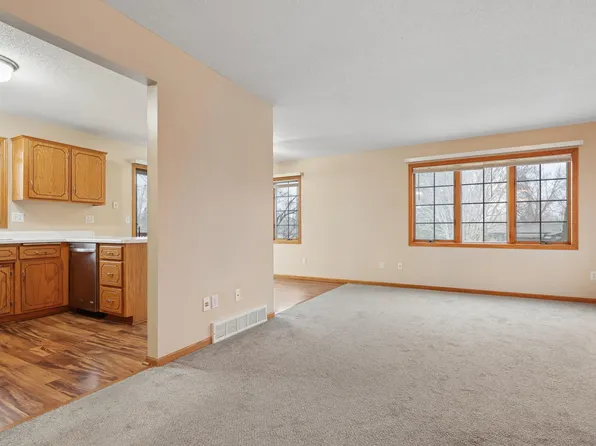 5860 Rolling Ridge Rd, Saint Cloud, MN 56303