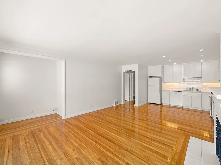 4441 Balboa St #2 — Photo 18
