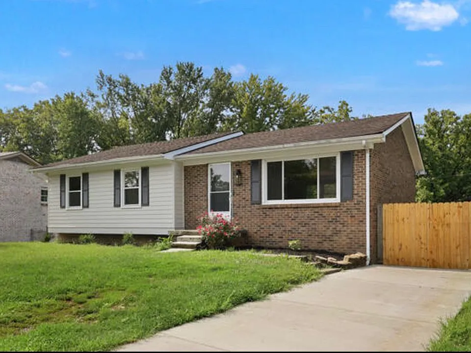 1304 Canonero Dr