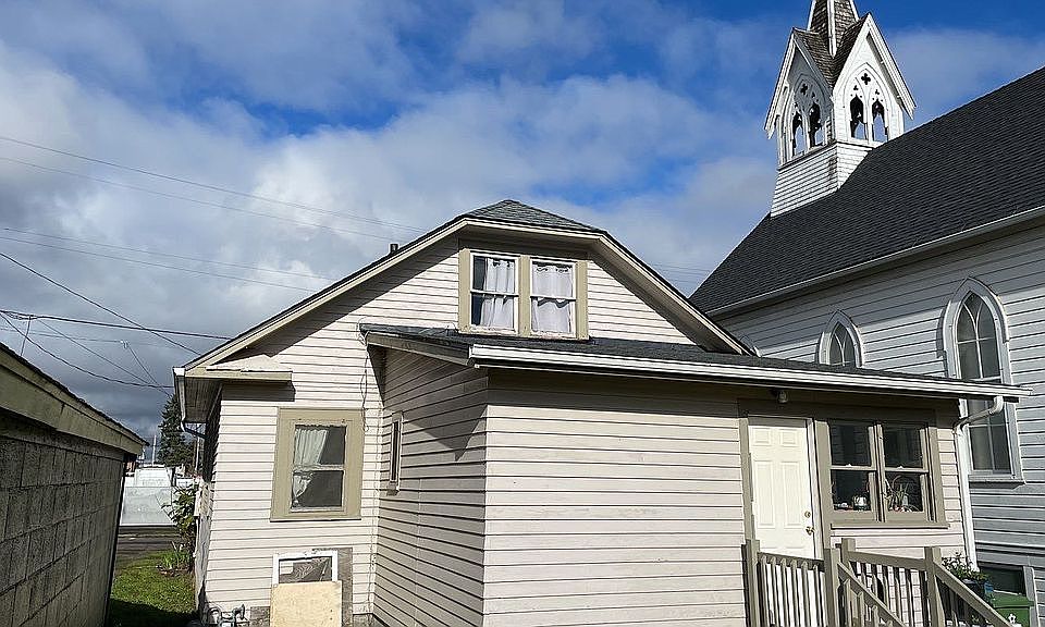 2nd image of 310 Jersey St