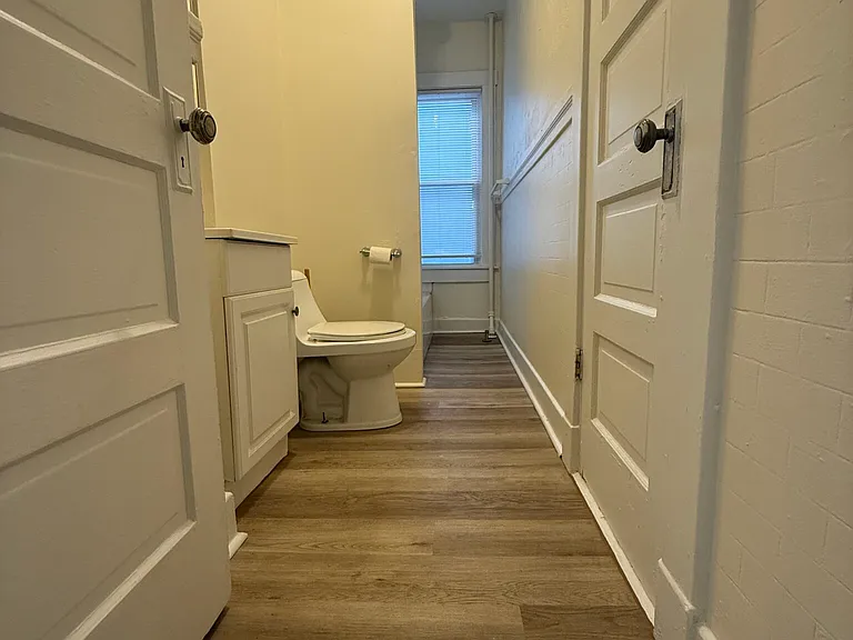 27 Forest St #2 — Photo 4