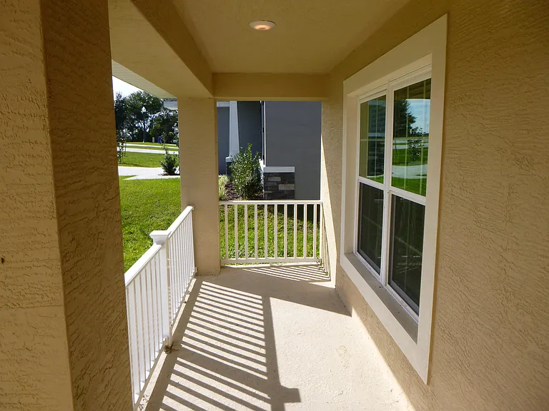 633 W Rexford Dr — Photo 3