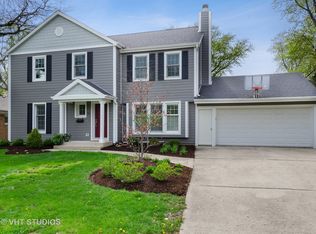 714 Greenwood Dr, Wheaton, IL 60189