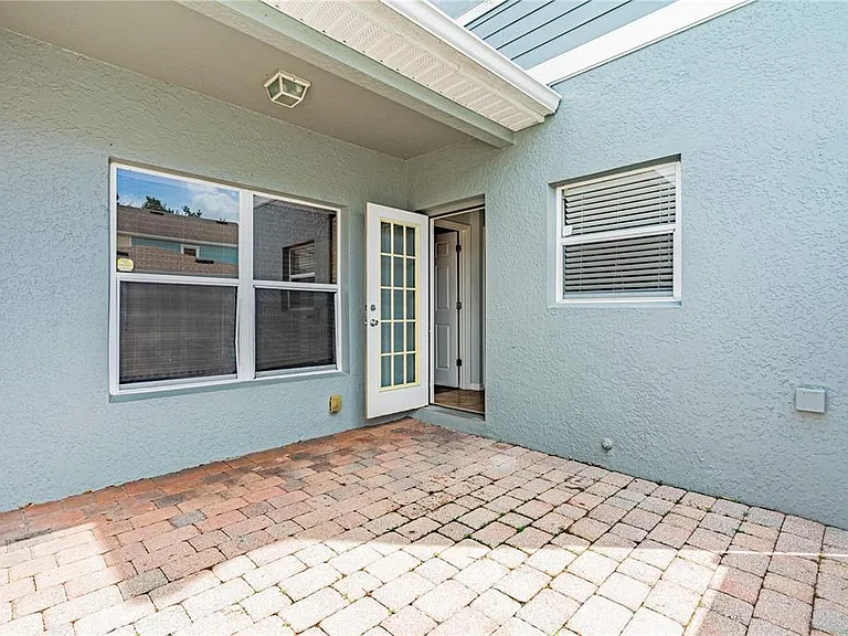 6364 Lake Smith Cir — Photo 7