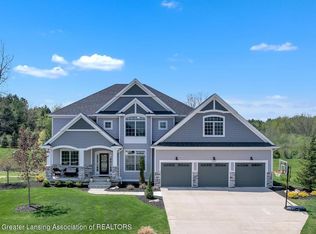 6069 Sleepy Hollow Ln, East Lansing, MI