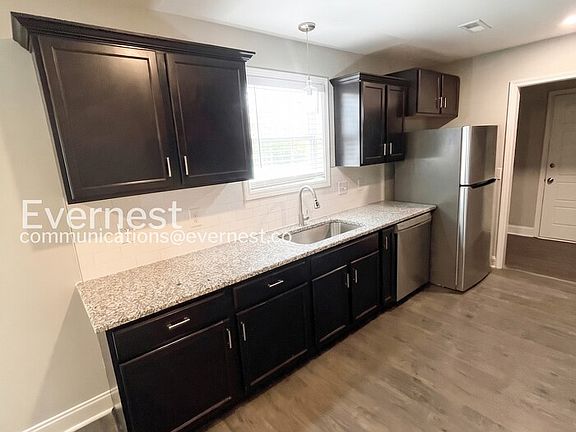 4th image of 222 Notgrass Rd