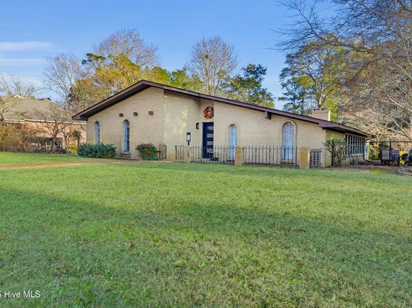 226 Pinewood Drive, Minnesott Beach, NC 28510