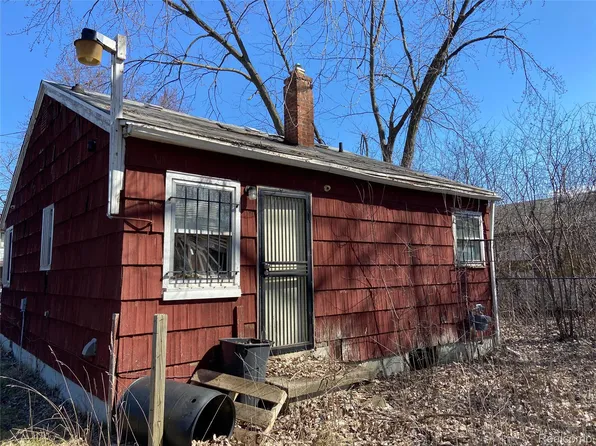 140 E Alma Ave, Flint, MI 48505