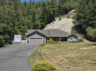 800 Palomino Dr, Grants Pass, OR 97526