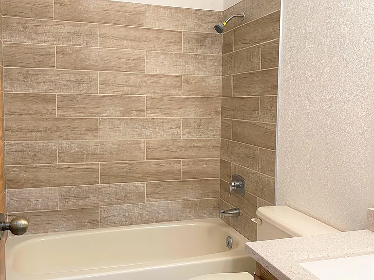 512 S Kearney Pl — Photo 31