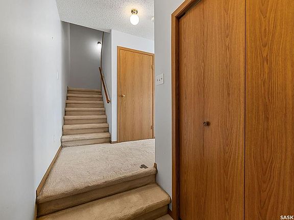 3rd image of 3806 Rae STREET