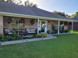 3417 N 10th St, Ocean Springs, MS 39564