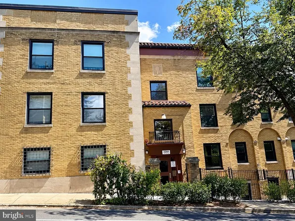 2201 15th St NW APT 303, Washington, DC 20009