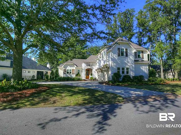 2nd image of 118 Mulberry Ln