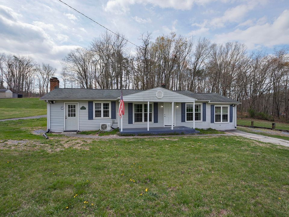 1st image of 40 Jordan Rd