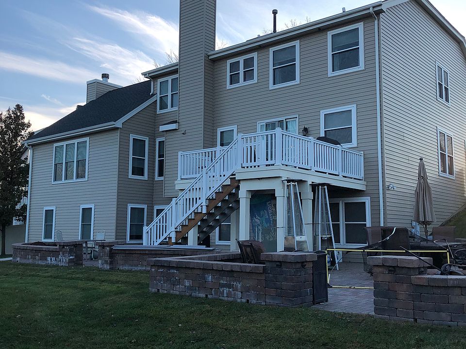 2nd image of 1313 N Ashland Ave