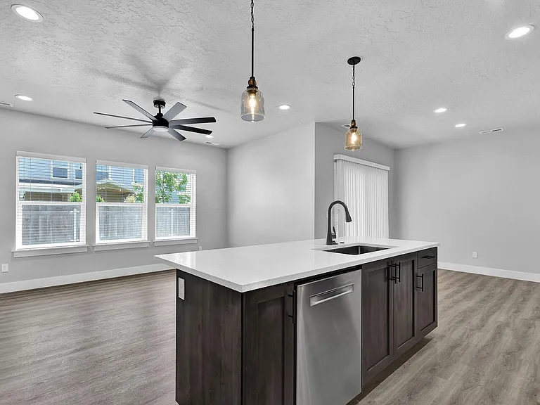 32 N Sagehen Ln — Photo 8