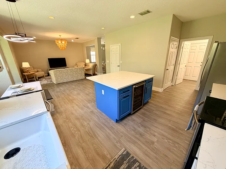 5745 SE Crooked Oak Ave — Photo 24